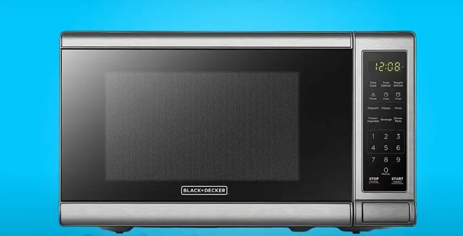 BLACK+DECKER EM720CB7 best microwave for semi truck