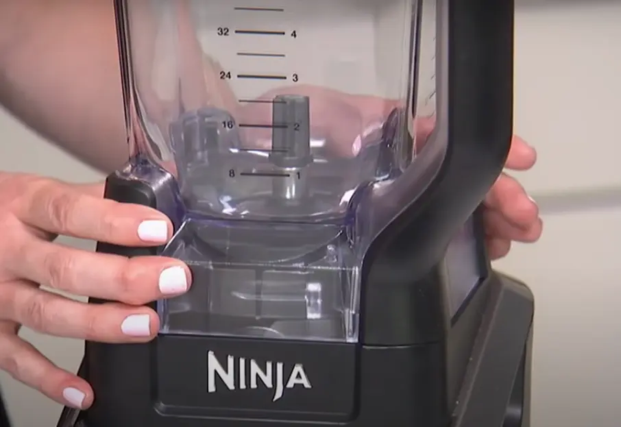 Why Is The Red Light Blinking On My Ninja Blender?